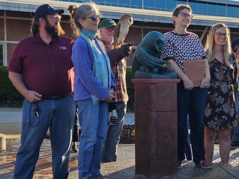 Sculpture dedicated during community center 25th anniversary event