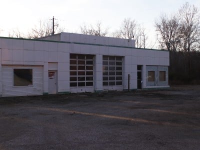 Exterior of Russell's on Columbus Road