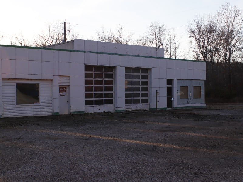 Exterior of Russell's on Columbus Road