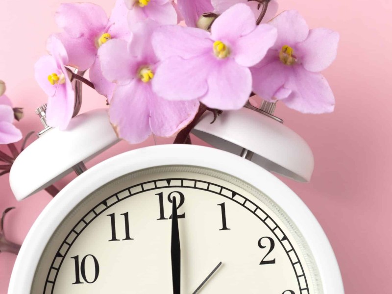 Clock with flowers